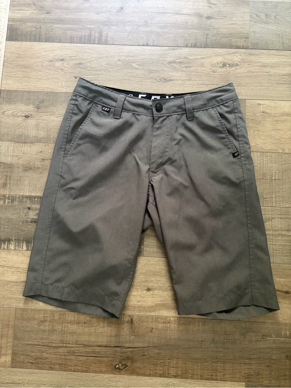 Fox Men’s Gray Flat-Front Shorts